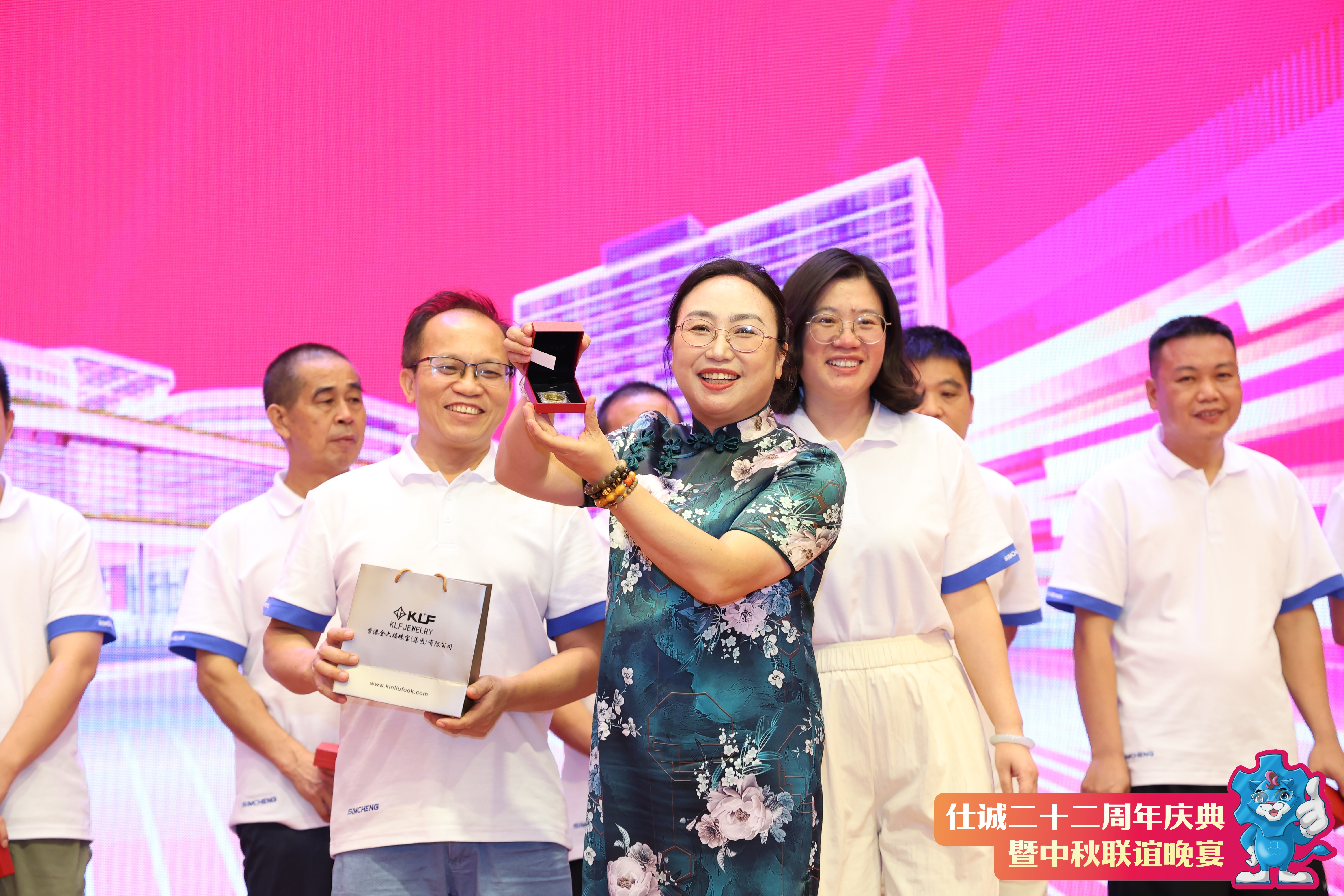 12316299.jpg 12316299.jpg